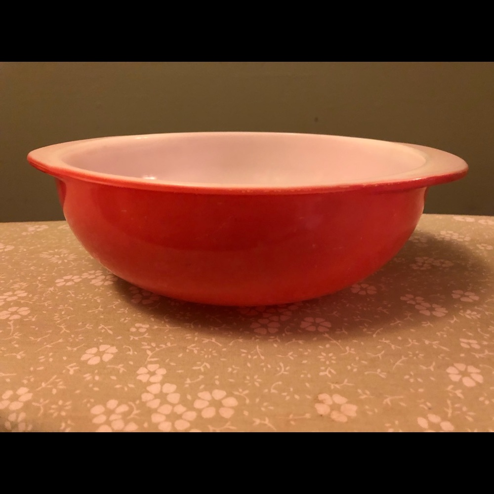 Pyrex 024 Flamingo